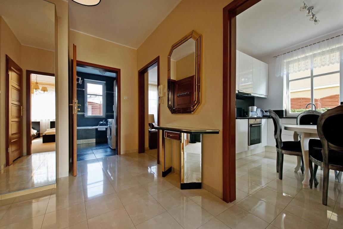 Glamour Apartments 소포트 외부 사진